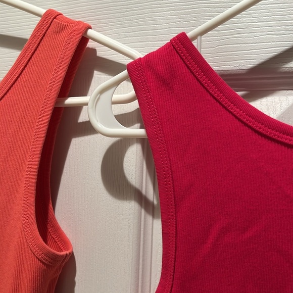(2) Medium St. John’s Bay Ribbed Tanks - Coral and Magenta - Picture 5 of 5